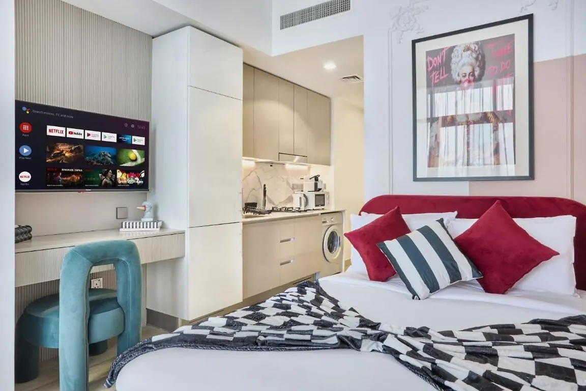 Apartment Elegant Cozy Stu Luxury Stay 10 Min Dubai Mall
