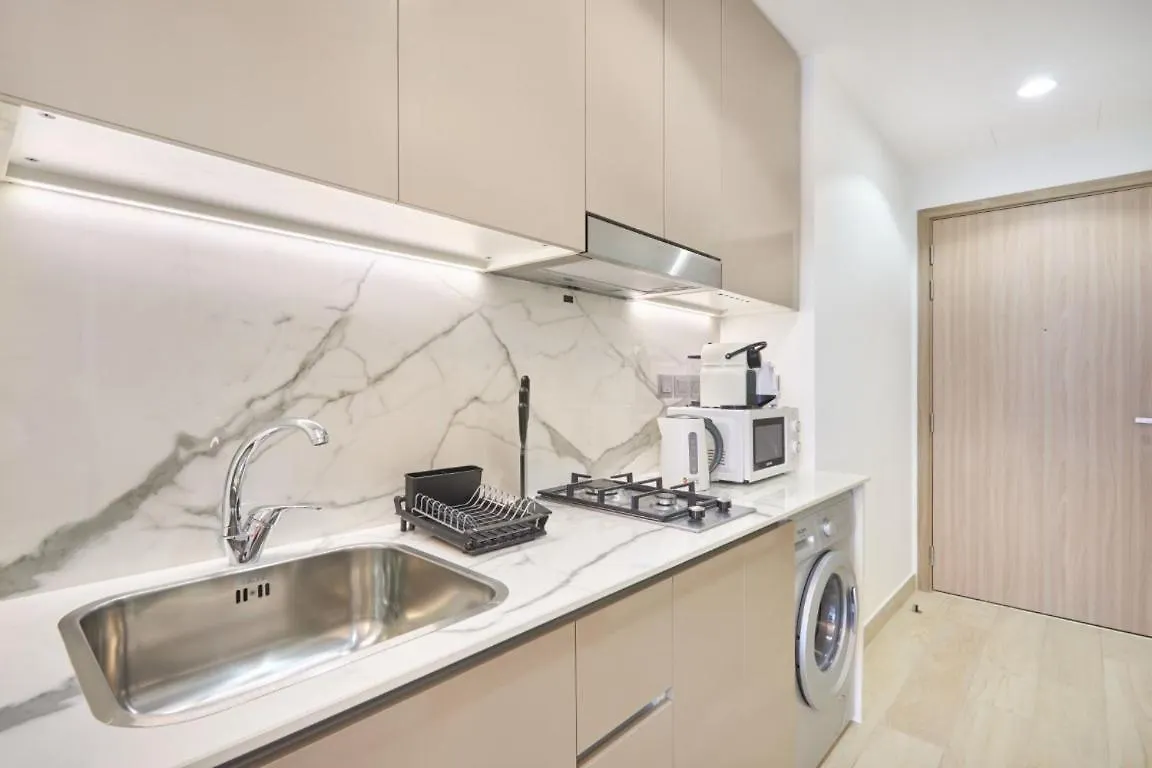 Apartment Elegant Cozy Stu Luxury Stay 10 Min Dubai Mall